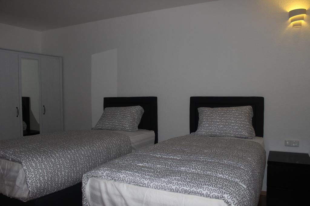 Hotel Garni Emir โคโลญ ห้อง รูปภาพ