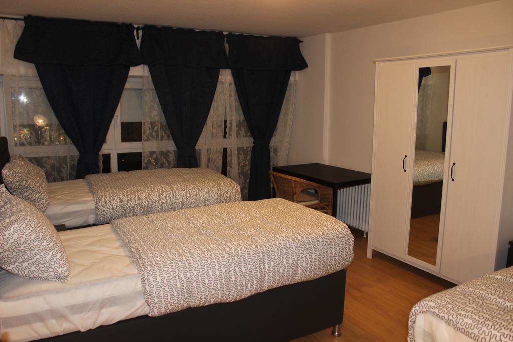 Hotel Garni Emir โคโลญ ห้อง รูปภาพ